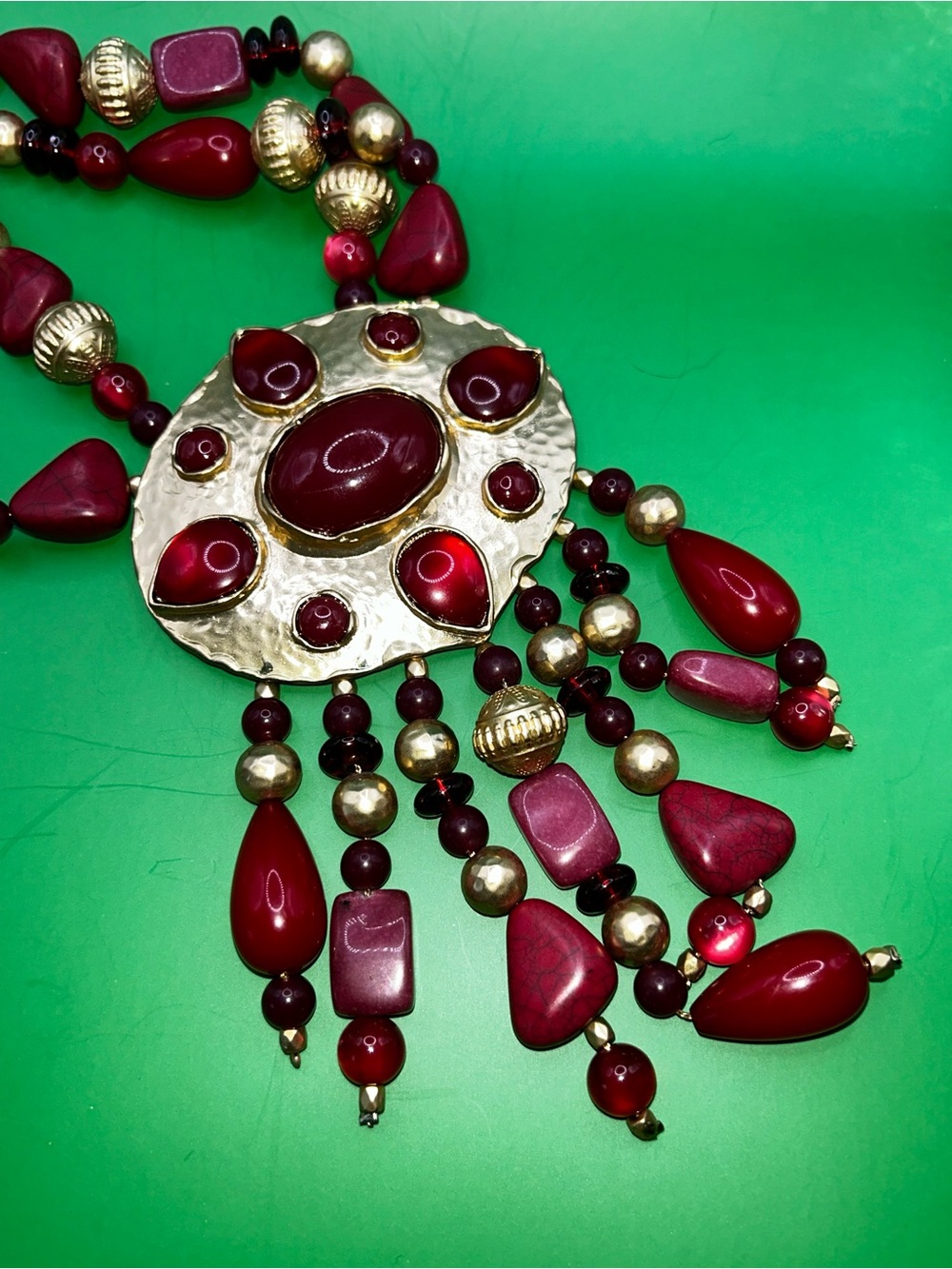Chico’s Limited edition bold necklace nwt